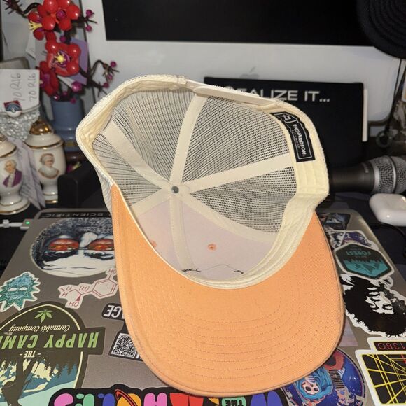 Southern Yell Leather Patch Deer Antlers Snapback Mesh Back Trucker Hat - Picture 3 of 3